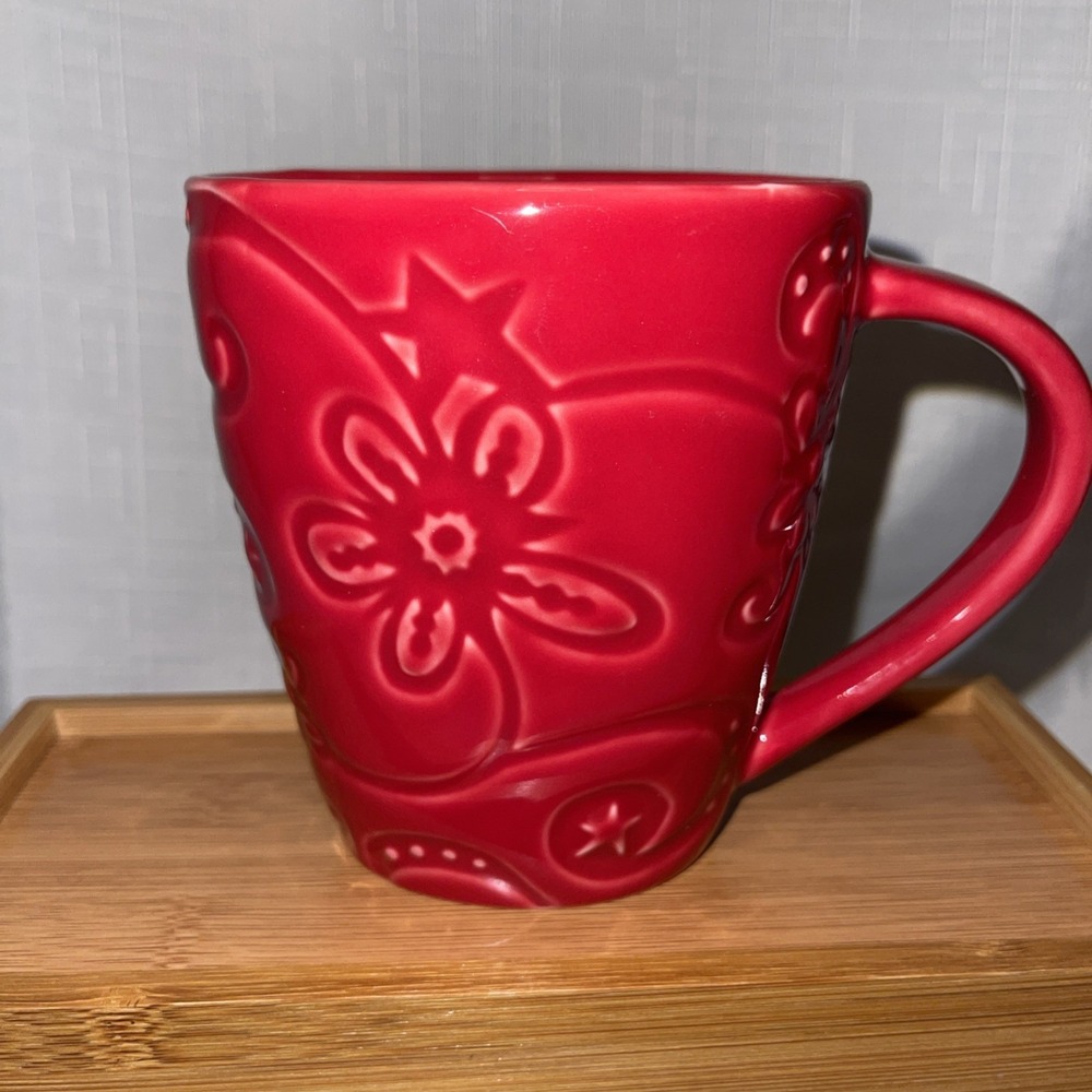 Starbucks Oval Red Embossed Floral Coffee Tea Mug 15 oz 2009 Bone China